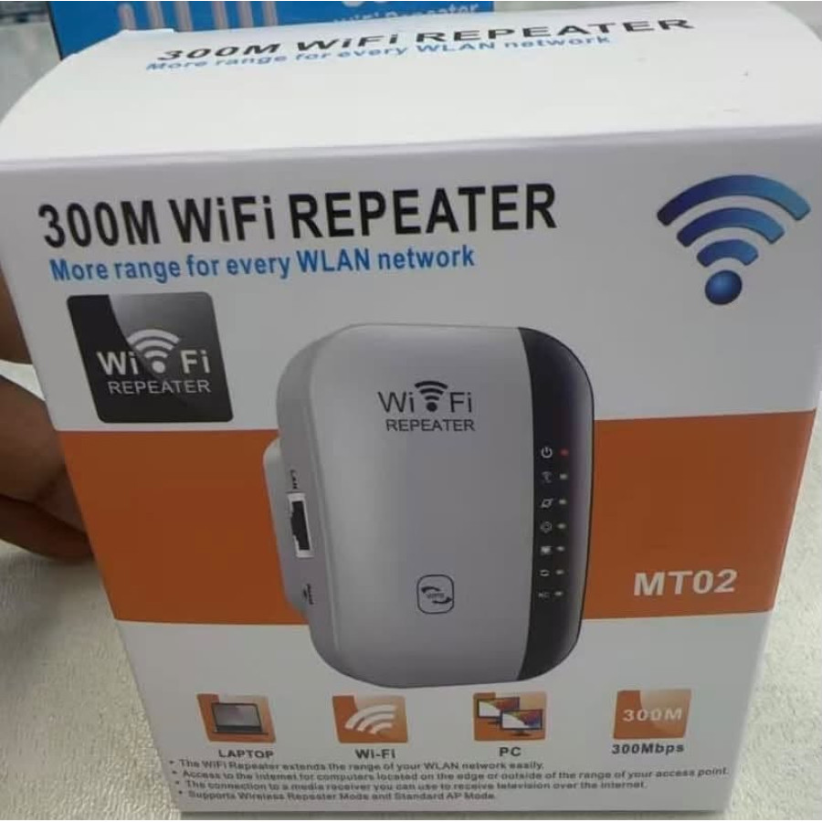 300Mbps Plug-in WiFi Repeater — image 2